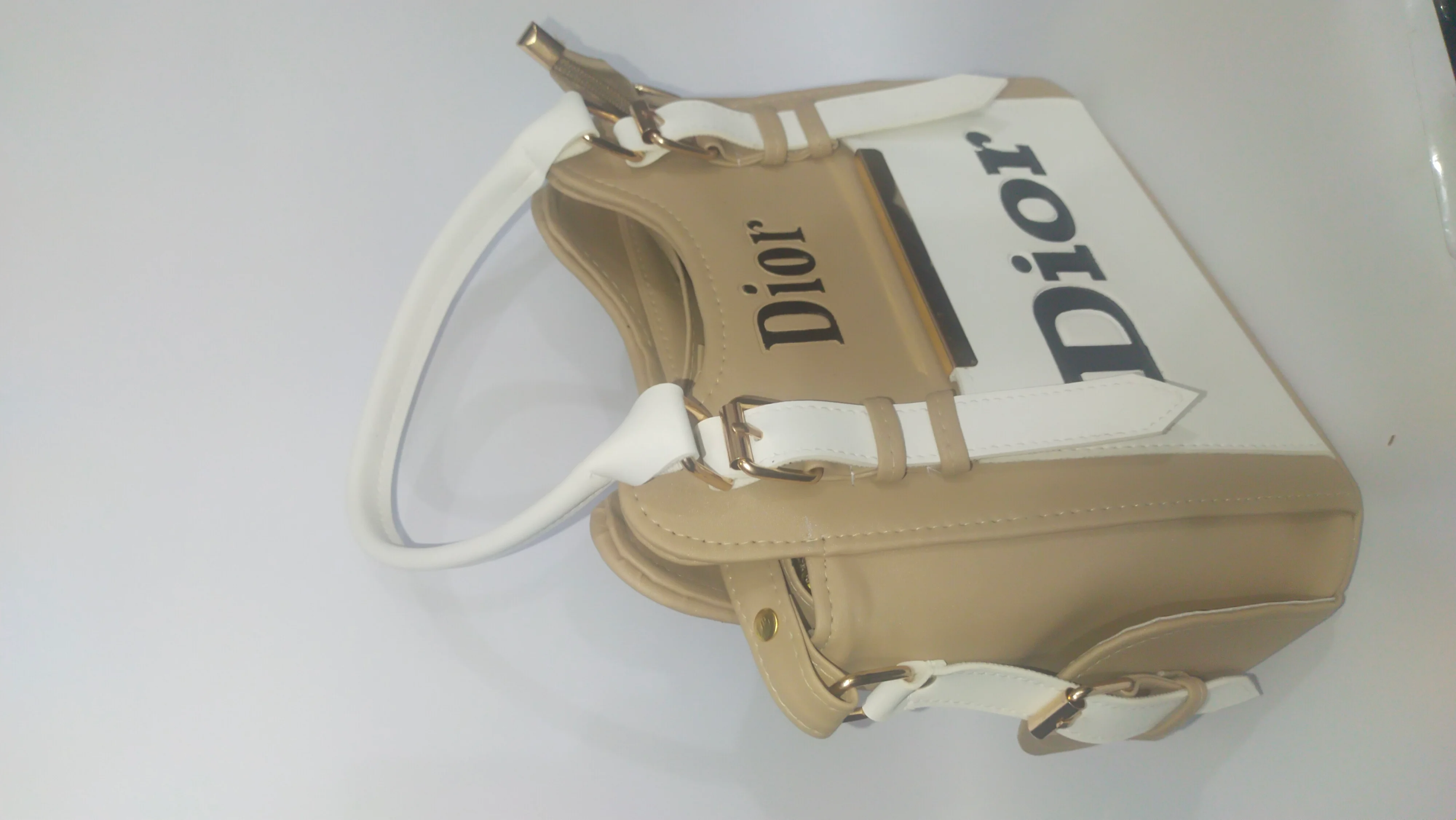 DOUBLE TONE CHIC  HANDBAG