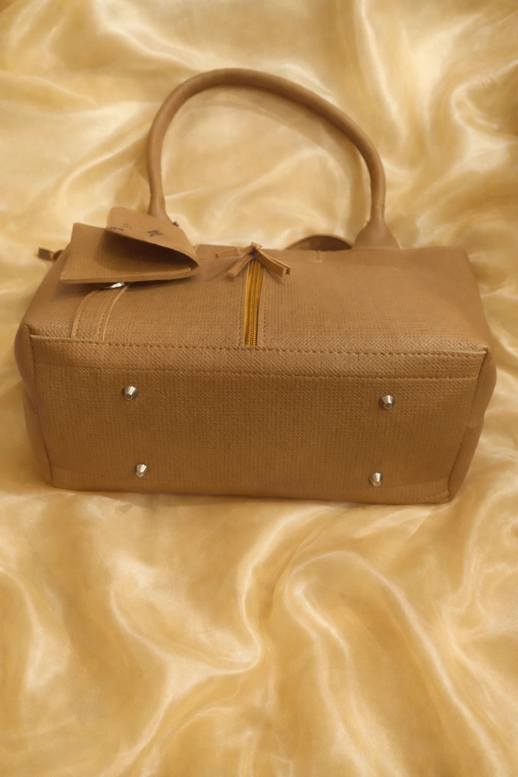 EMERALD GRACE TOTE BAG