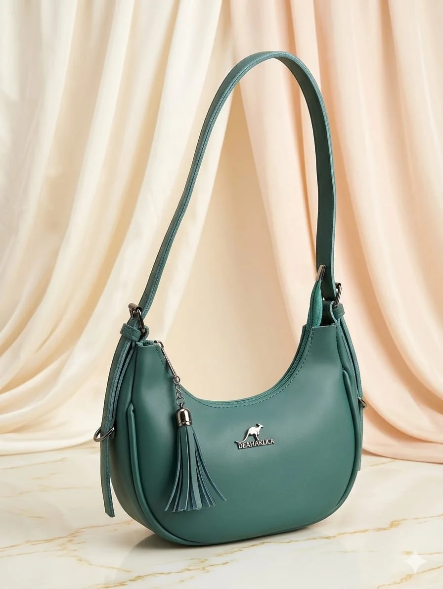OASIS Shoulder Bag