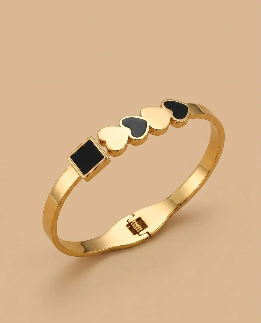 Heart Cuf Bracelet