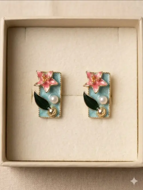 Blossom leaves kundan studs