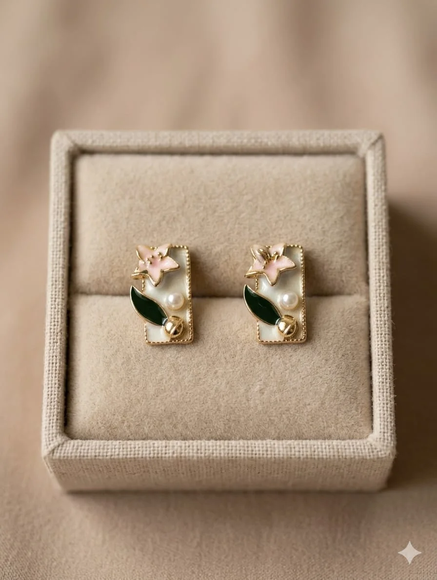 Blossom leaves kundan studs