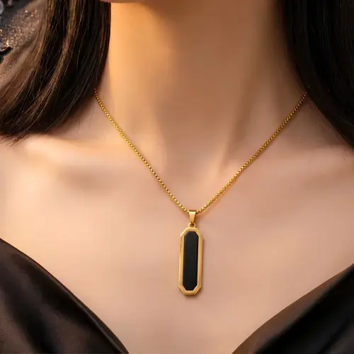 Black Bullet Nacklace