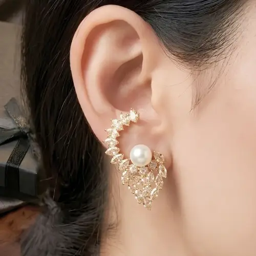 White Pearls Beauty 