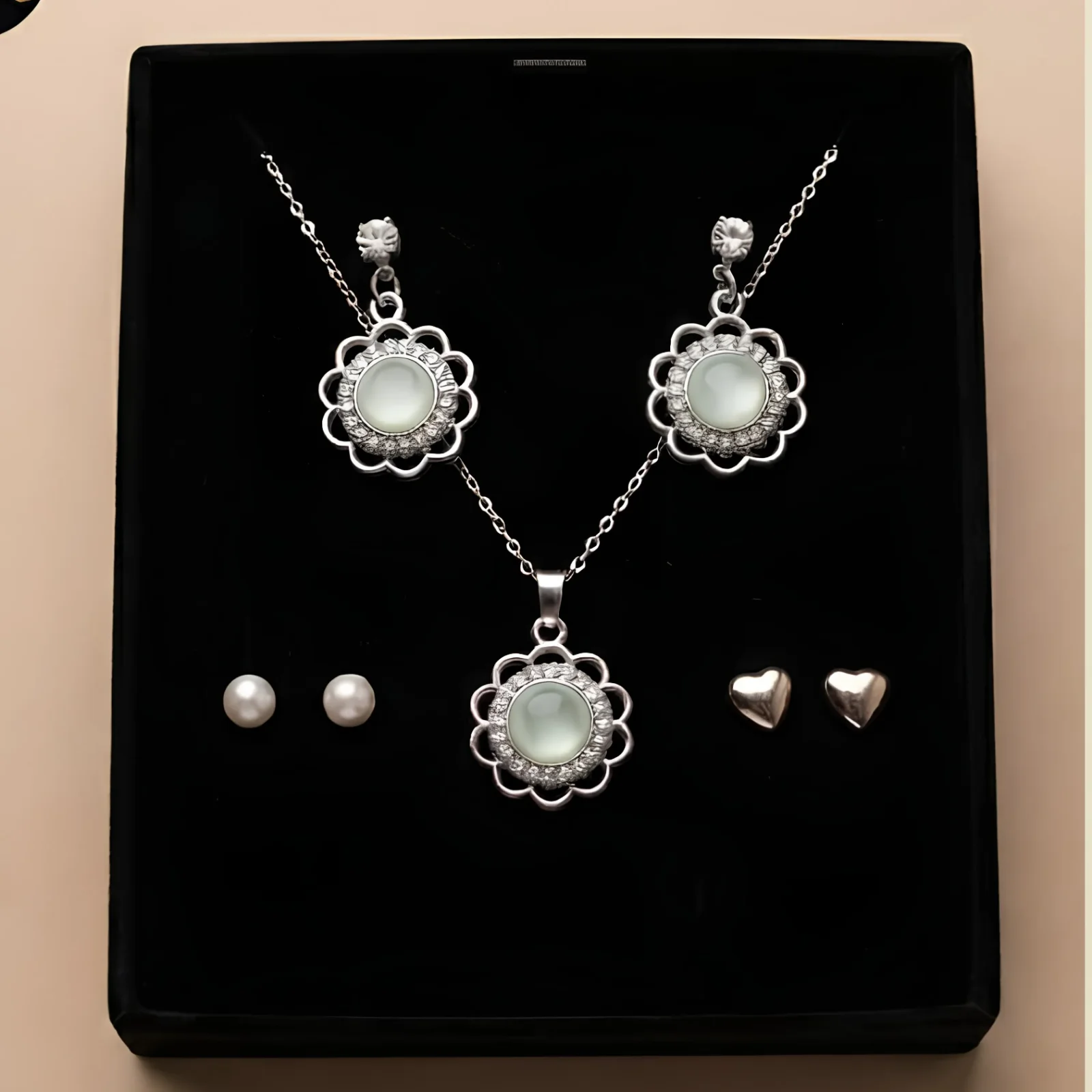KOREN LOCKET SET