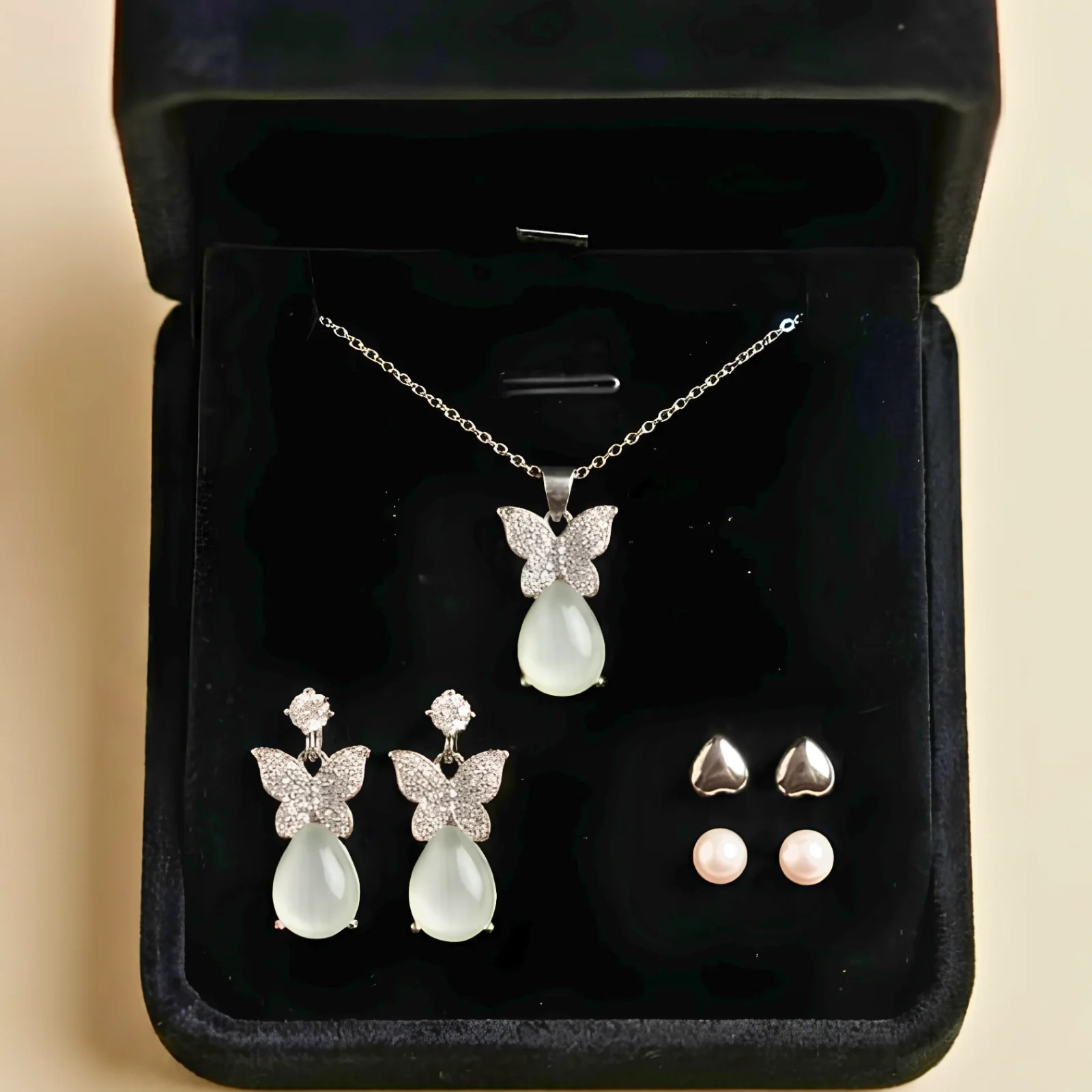 KOREN LOCKET SET
