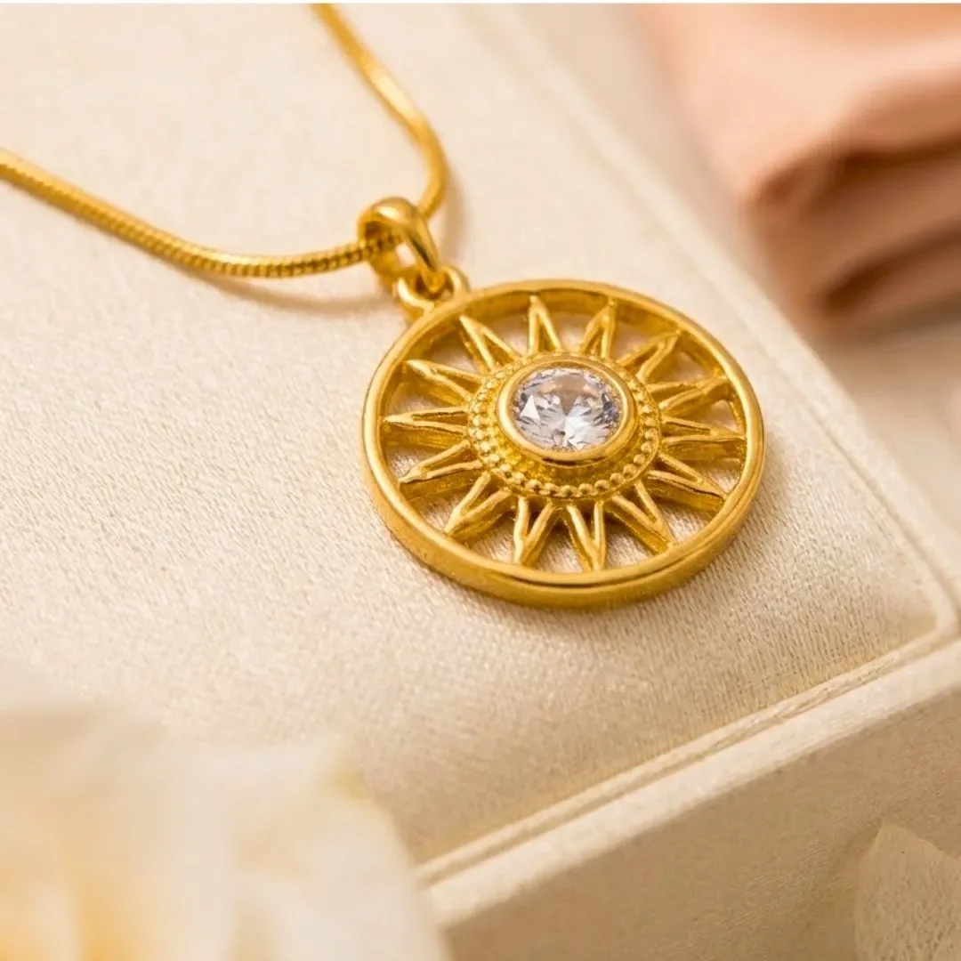 Sun flower Wheel Nacklace