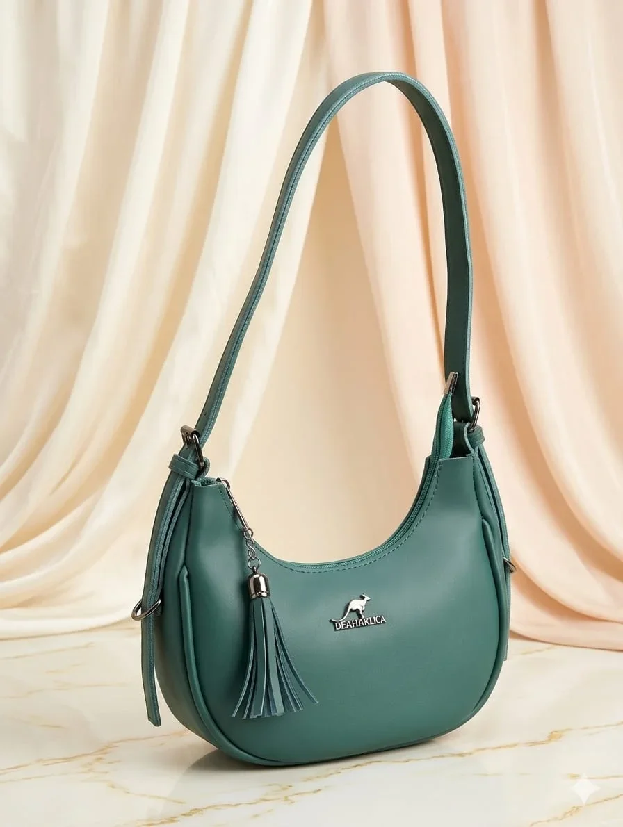 OASIS Shoulder Bag