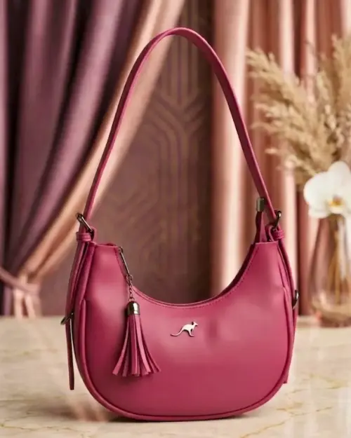 OASIS Shoulder Bag
