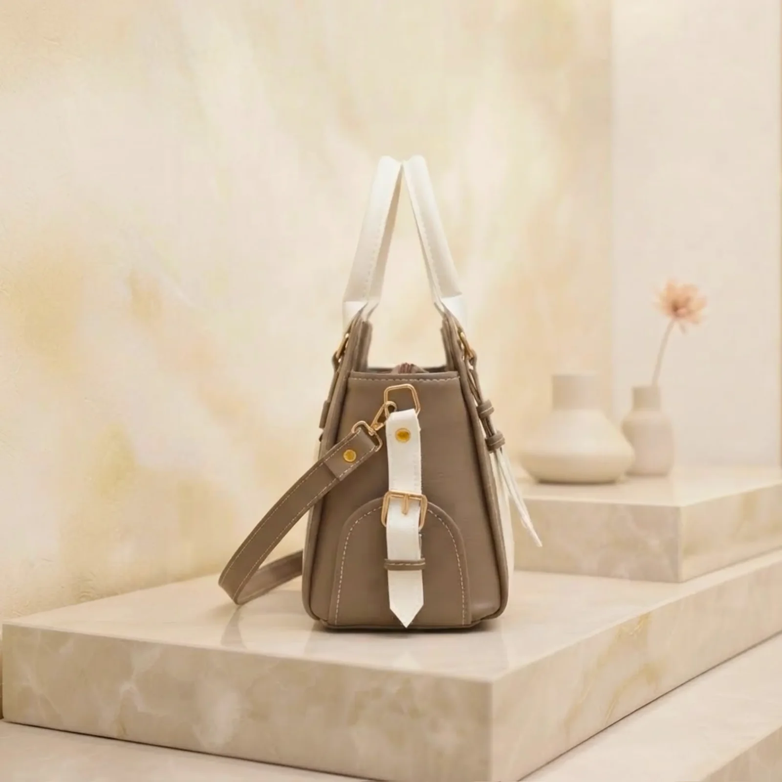 DOUBLE TONE CHIC  HANDBAG