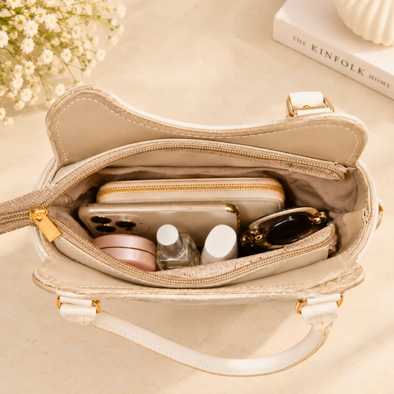 DOUBLE TONE CHIC  HANDBAG